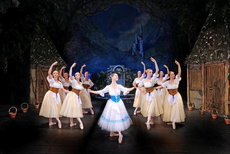 Torna a Catania tra pochi giorni il Saint Petersburg Classical Ballet Tradition per una versione spettacolare di “Giselle”