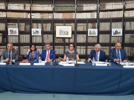 Interessante convegno al monastero dei Benedettini sulla formazione di operatori della Polizia di Stato: prevenzione e contrasto alla violenza di genere.