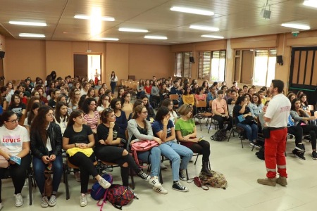 Seconda giornata dello Sport organizzata dal Liceo Classico “Nicola Spedalieri” capitanata dallo studente Matteo Lo Cicero, con grande partecipazione testimonia  il successo dell’evento