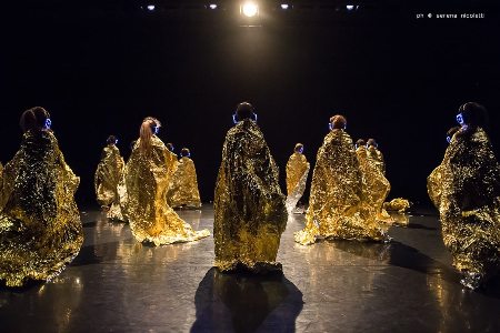 La coreografa franco-svizzera Perrine Valli inaugura la stagione di Scenario Pubblico con gli spettacoli ‘Cloud*’ + ‘Moring Sun’